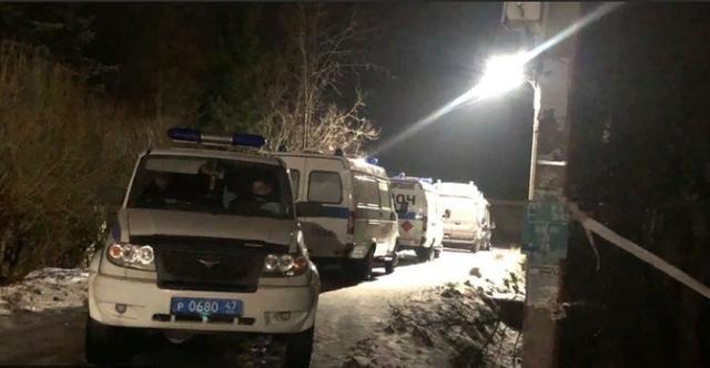俄夫妻加入邪教组织,警方在其家中找到大量枪支弹药