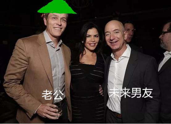 世界首富携50岁女友出游被拍,女方涂粉甲扮嫩,还穿短裙大方露腿