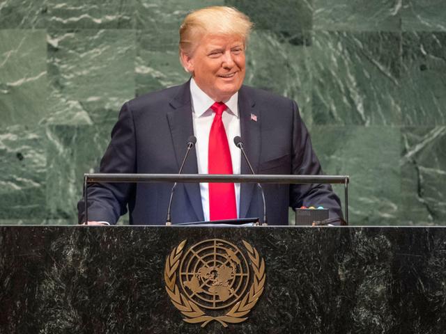 10位被暗杀,4位倒在血泊中,难怪美国总统要躲在玻璃后面演讲