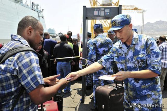 中国撤侨时,如何区分假扮的日本和韩国人的?这招还真“狠”