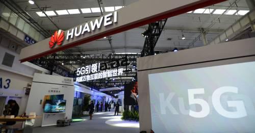 就在英国将对华为5G做出最终决定之际,美国代表团抵达伦敦