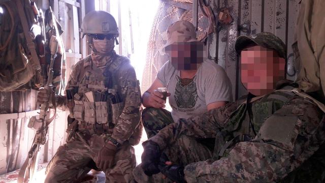 俄罗斯赞叹狙击手英勇:击毙叙利亚叛军万人,大批美英雇佣兵被杀