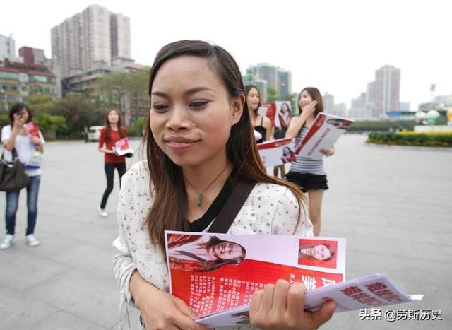 “宁可死在美国也不回去”的罗玉凤,如今在美国:混成了这样