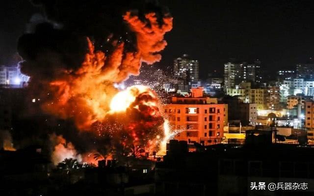 以色列再用客机掩护夜袭,172人成人质,俄出手营救,激烈交火