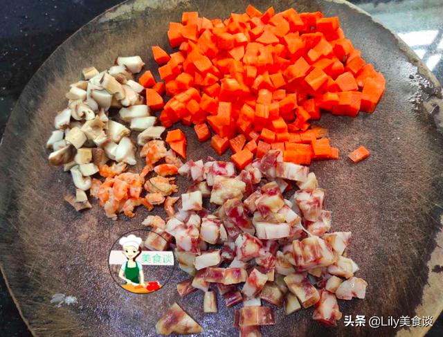 二月,这美味别错过,煮一锅有菜也有饭,儿子吃3大碗,太满足了