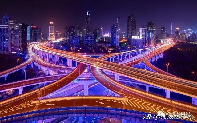 学完这20个摄影构图技巧,作品又提升一个层次了
