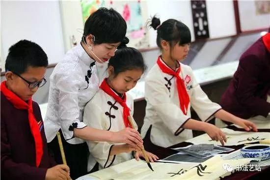 中共中央国务院重大国策:全面复兴传统文化!