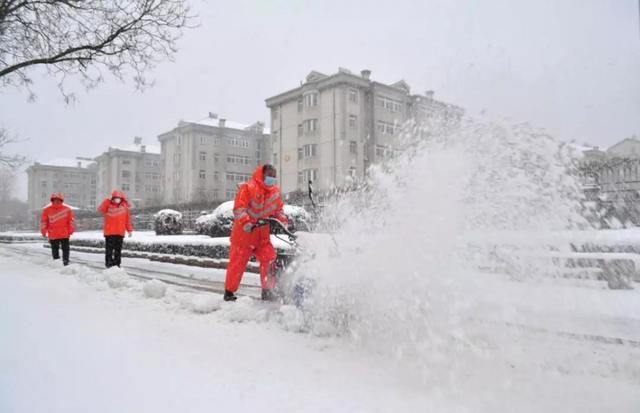 烟台开发区:抗击疫情,他们浴“雪”奋战