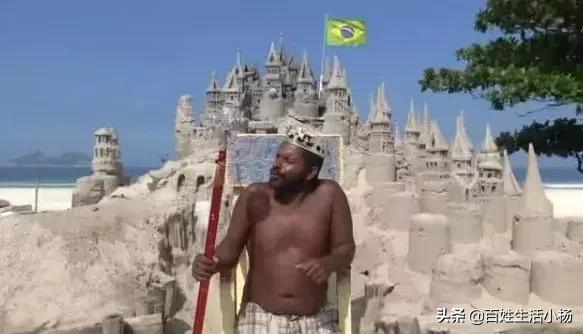 世界上最穷的“国王”,领土只有三平米,每天靠游客合影生活