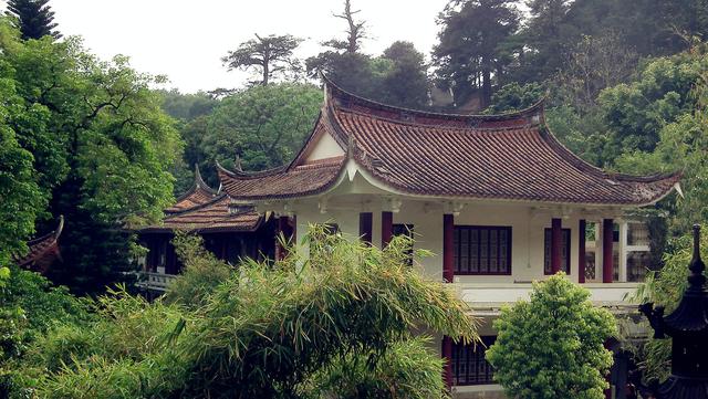 美国人花1.25亿美元买清朝祖宅,整栋运回国,如今已成华人聚集地