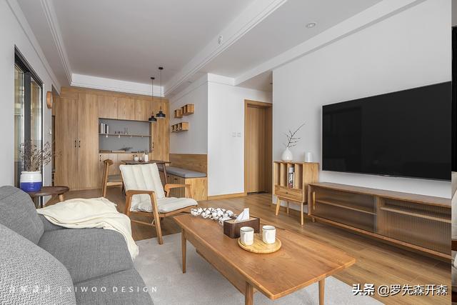 78㎡精装房改造日式风格家居装修设计实景;温暖又充满生机的家
