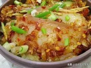 美食推荐:茄汁水豆腐,山椒拌白肉,素炒三丝,蒜蓉丝瓜粉丝煲