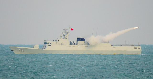 巴基斯坦天价巡逻舰服役,却没装舰载武器,或打算回国装中国武器