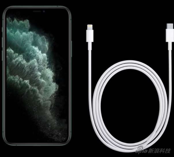 目前iPhone快充线一边符合标准,一边是自己标准