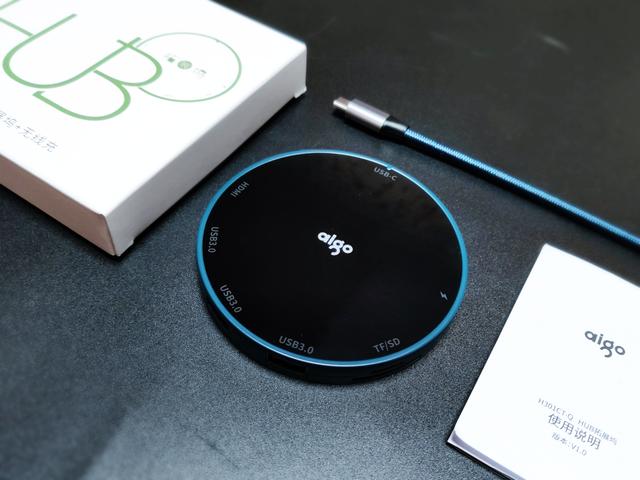 小米、Redmi轻薄本必备配件,爱国者扩展坞体验,10W无线充电附体