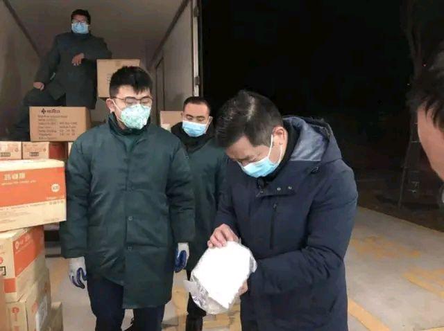 小米官宣给湖北地区发福利,结果却秒售罄,借新型肺炎吸引眼球?