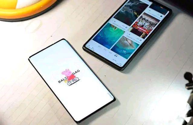 小米高层透露实情,真全面屏很难做到,网友开始期待iPhone 12