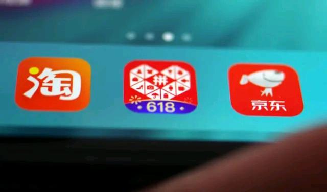 苹果悄悄更新官网,独家福利迎来升级,等等党又赢了