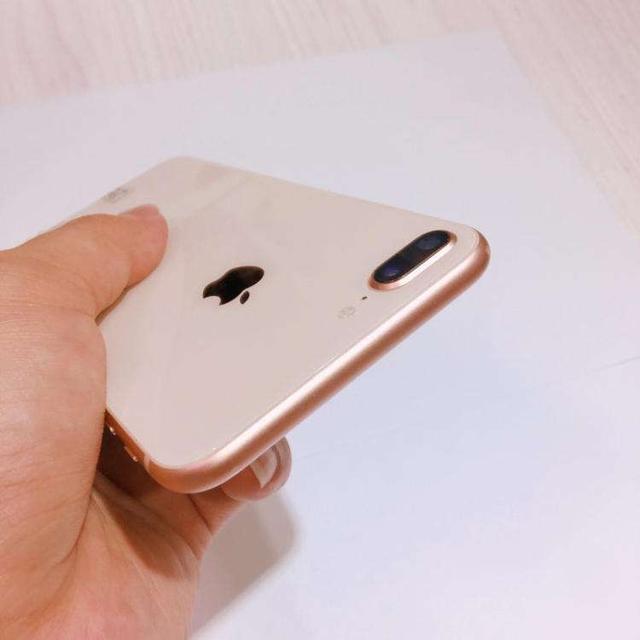 上手2499元的iPhone8plus后,我想扔了iPhoneX