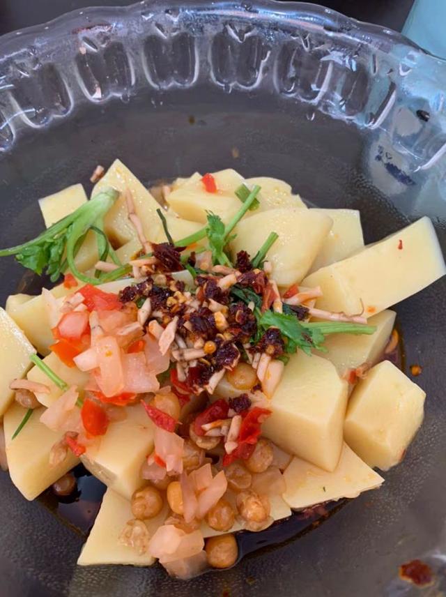 初春,吃这道“碱性食物”,降脂又排毒,隔夜排便肠道越来越干净