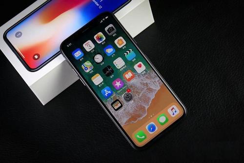 三年前的苹果手机还值得购买吗?苹果X用实力证明,你怎么看?