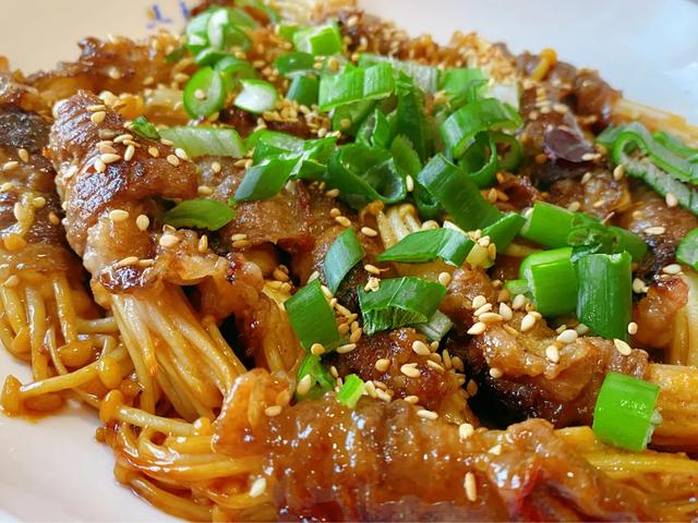 常吃一种蔬菜,可以起到抗菌消炎,抗疲劳的作用,搭配是关键
