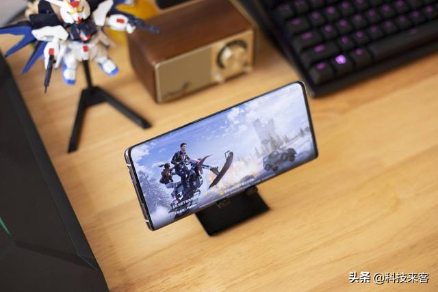 vivo NEX 3再体验:2020年回头再看,相比挖孔屏依然年度最强旗舰