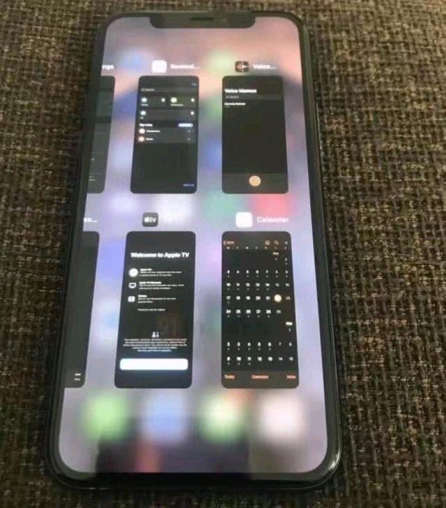 iPhone最新iOS14有着同安卓一样美观桌面,对此11用户是否更期待