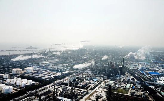 2月27日,上海化工区。(新华社记者 方喆摄)