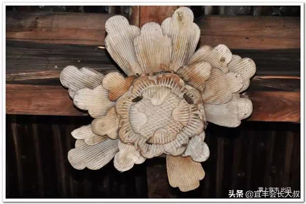 江西有一个正在消失的千年古村落,美得惊心动魄