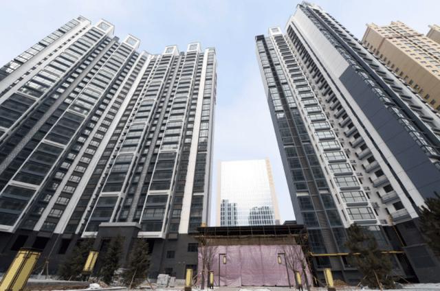 疫情后,楼市开始降价了?房价从1.2万跌到7千元