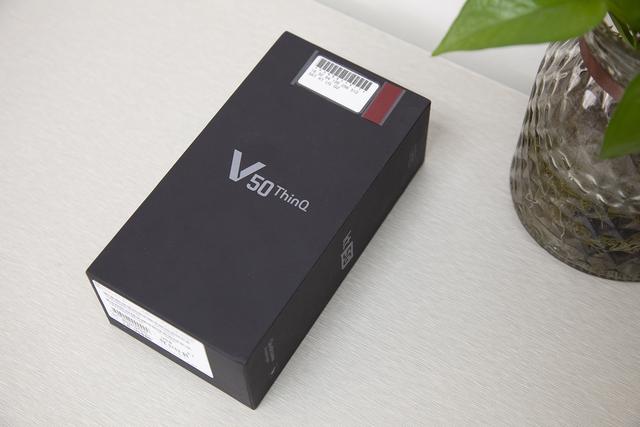 骁龙855配2K屏幕,这台仅二千的5G手机稳不稳?