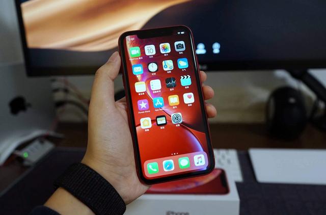 嘴上力挺华为,却用行动买苹果,iPhoneXR拿下全国销量冠军