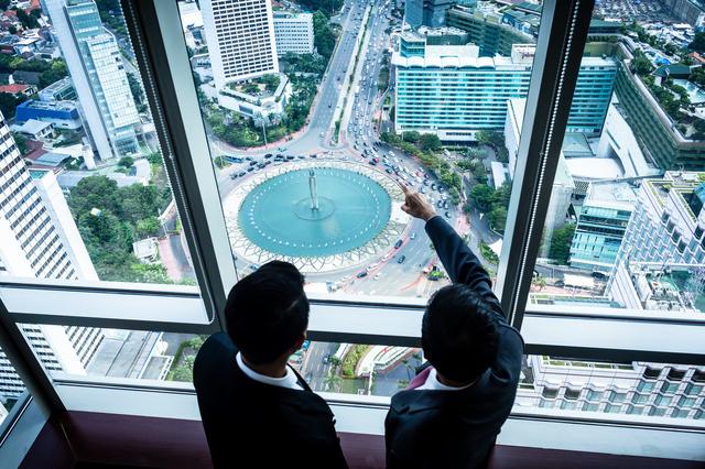 央行重磅定调楼市:买房人笑了,房企压力来了 | 幸福策评