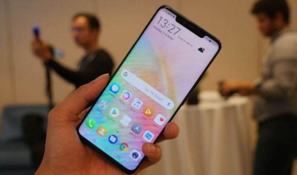 3款几乎“无差评”的手机,苹果华为各一款,最低只卖1999元