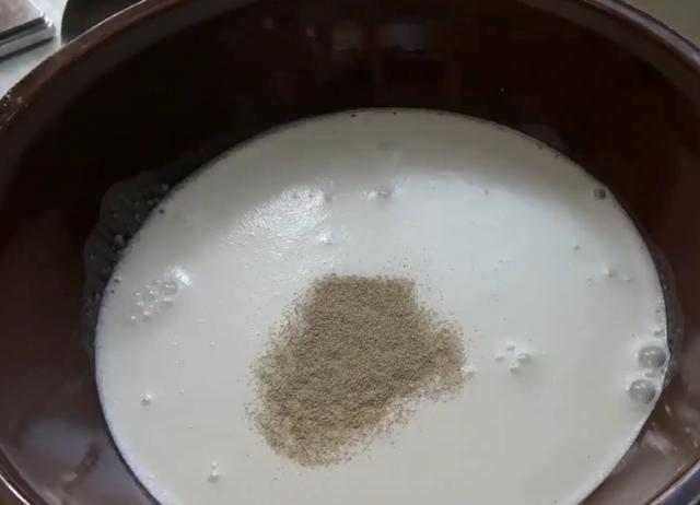 一碗大米,半斤牛奶,教你做最好吃的大米糕,松软香甜健康无添加