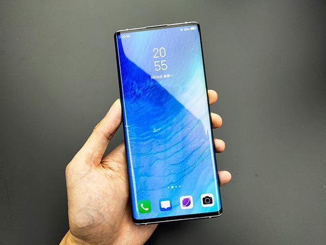 vivo更胜一筹,骁龙855Plus+升降6400万+4500mAh,比三星少3000