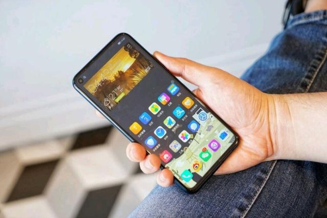 手机运存买6GB还是8GB?5G网络时代,选多大才最不吃亏