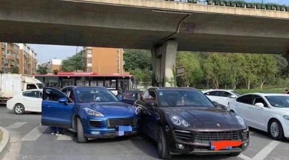 看完这些图,更加确信:买车就买大的,越大越好