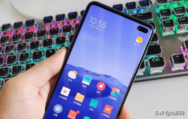 盘点最便宜的5部双模5G手机,荣耀红米上榜,最低不到2000元