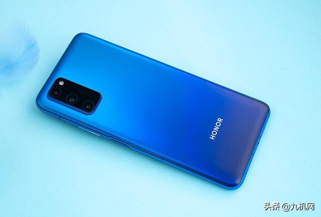 盘点最便宜的5部双模5G手机,荣耀红米上榜,最低不到2000元
