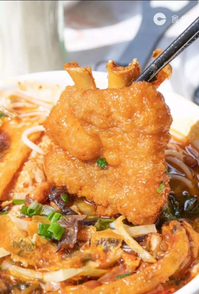 美国人吃猪脚,德国人吃猪脚,中国人吃猪脚
