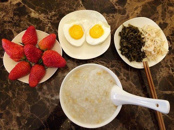 日本人嫌弃中国早餐太简陋,中国网友:我们精致起来,自己都害怕