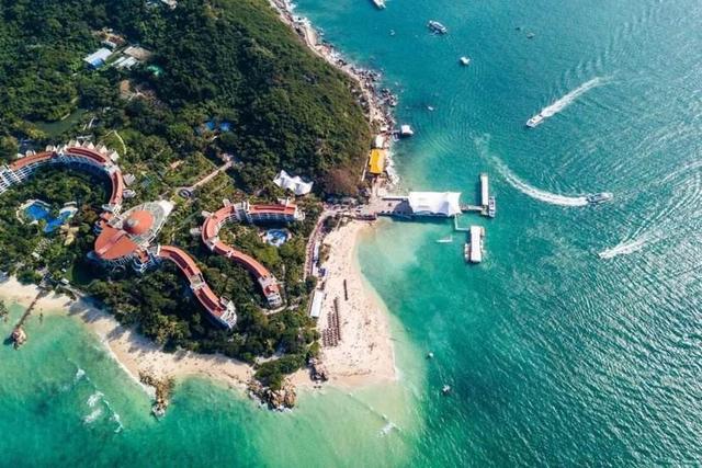 冬季最值得去的城市,大海沙滩风景美不胜收,拥有的海岸中国第一
