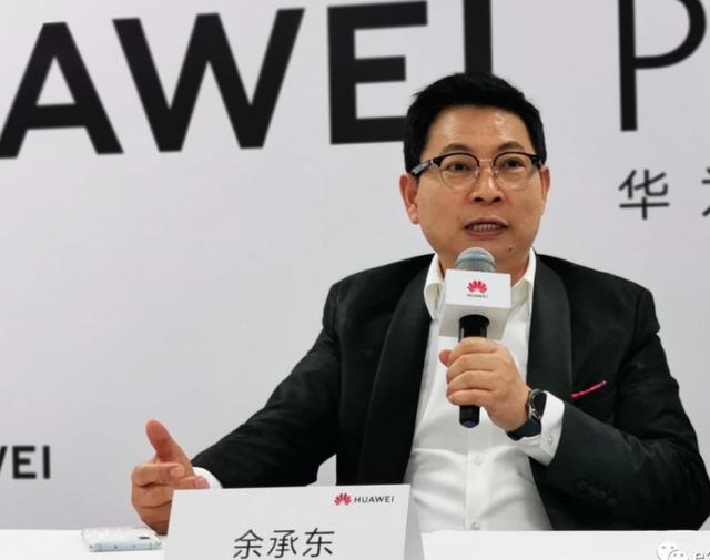 从7899降到7399,512GB+4500mAh+5G全网通,网友:买早了!