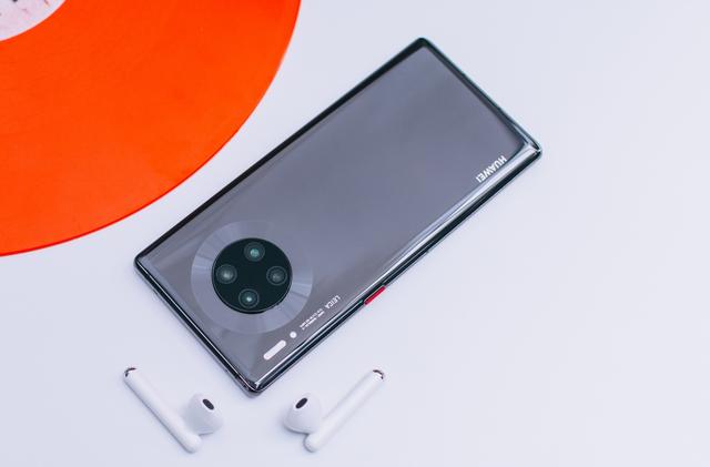 从7899降到7399,512GB+4500mAh+5G全网通,网友:买早了!