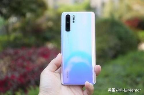 让人路转粉的三款旗舰机,哪款你爱了?