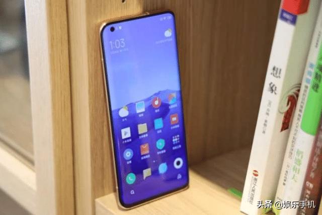小米王炸:100倍变焦+100W有线+120Hz,可以和小米10Pro说再见了