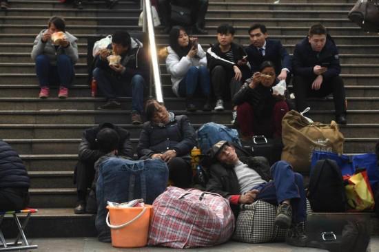 楼市重磅!央媒这13个字,道出了今年楼市的整体概况,刚需必读