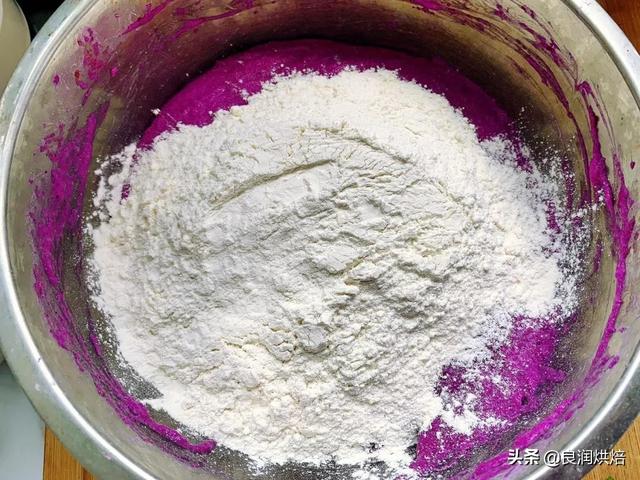 教你做赣州传统美食,脚板薯丸子,做法简单易学,吃完满嘴留香